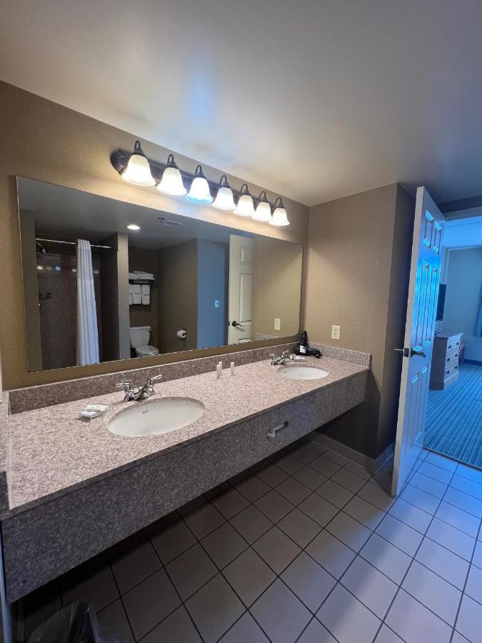 Wingate By Wyndham Coon Rapids Otel Dış mekan fotoğraf