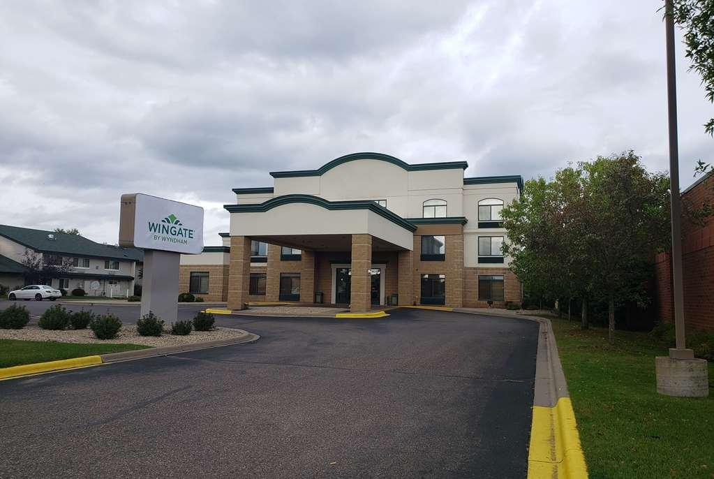 Wingate By Wyndham Coon Rapids Otel Dış mekan fotoğraf