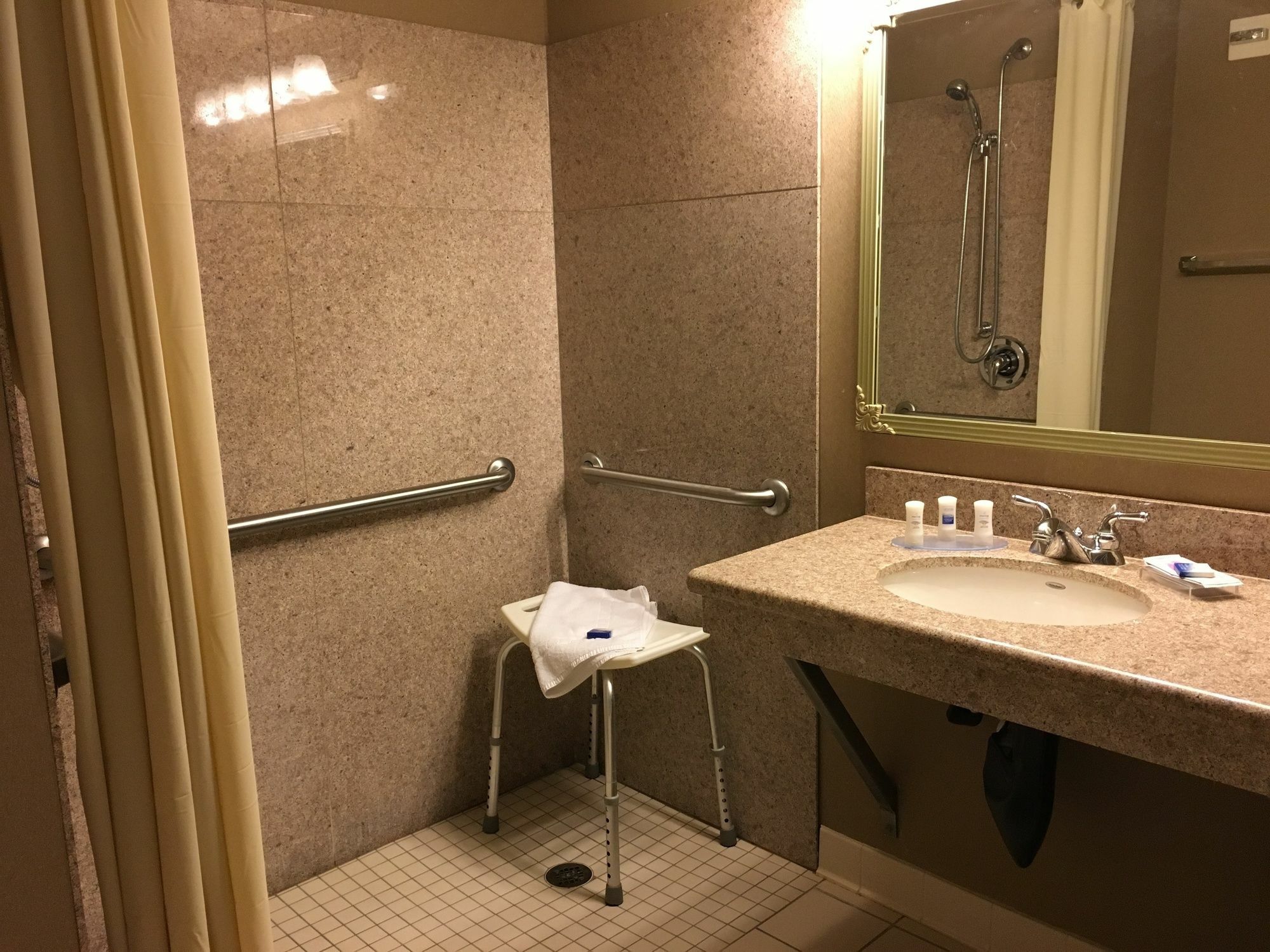 Wingate By Wyndham Coon Rapids Otel Dış mekan fotoğraf